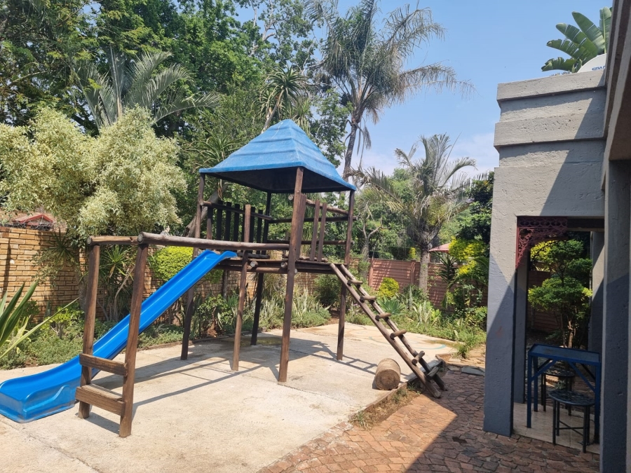 4 Bedroom Property for Sale in Bodorp North West